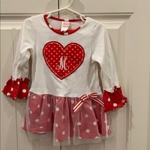 Includes red leggings - matching set